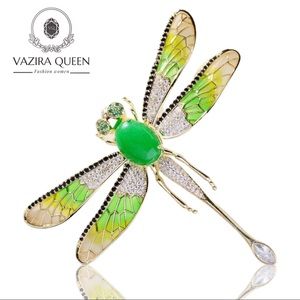 ⭐️NEW⭐️ VQ Dragonfly Brooch